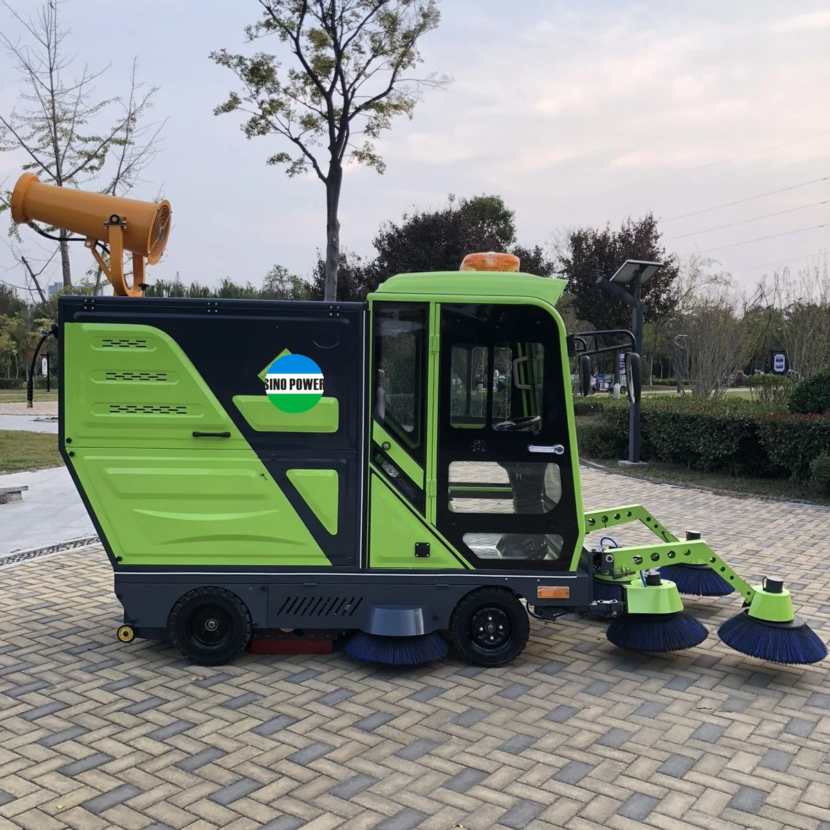 HF-AR240-7 Seven-Brush All-Round Sweeper